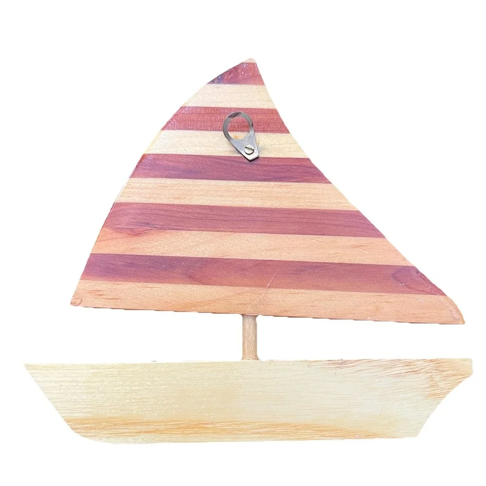 Handcrafted Wooden 3 Peg Sailboat Key holder Beach House Cabin‎ 6